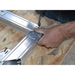 Équerre D'assemblage Vertical PROFILDECK - Sachet De 20 Pièces -Spaxes Boutique equerre d assemblage vertical profildeck sachet de 20 pieces 2