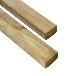 Lambourde Pin Rouge Du Nord Lisse - Classe 4 CTB B+ - 45 X 70 Mm - Longueur De 2,40 Ml