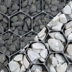 Palette De 66 Stabilisateurs De Graviers (63,36 M²) - Gris - 120 X 80 X 3 Cm Gris - Rinno Gravel -Spaxes Boutique palette de 66 stabilisateurs de graviers 6336 m gris 120 x 80 x 3 cm gris rinno gravel 4