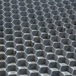 Stabilisateur De Gravier Emboitable Gris 1166 X 1600 X 30 Mm - Alveplac - Jouplast 7 Stabilisateur De Gravier Emboitable Gris 1166 X 1600 X 30 Mm - Alveplac - Jouplast -Spaxes Boutique stabilisateur de gravier emboitable gris 1166 x 1600 x 30 mm alveplac jouplast 2