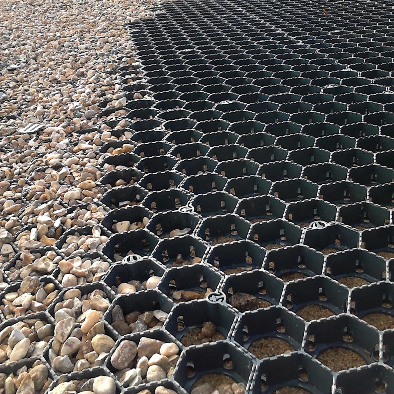 Spaxes Boutique -Spaxes Boutique celltrack hero